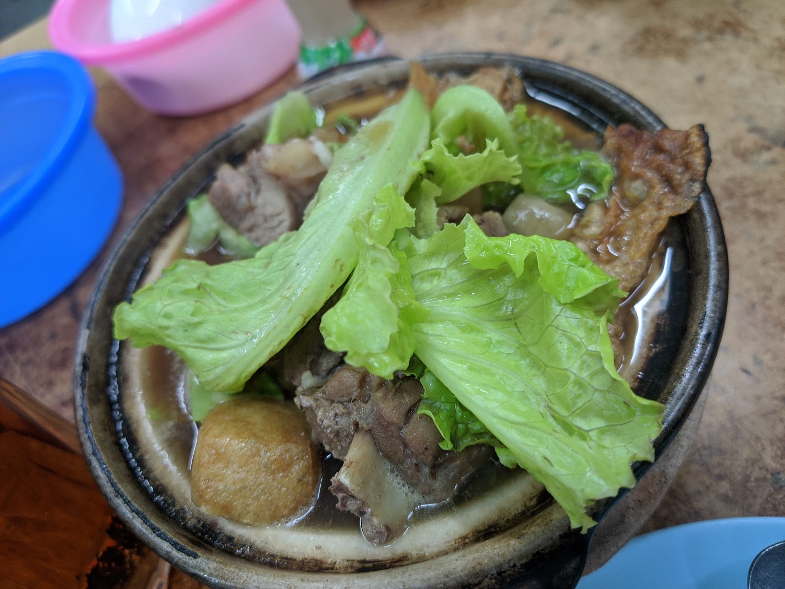 河边路亚瑞肉骨茶 2